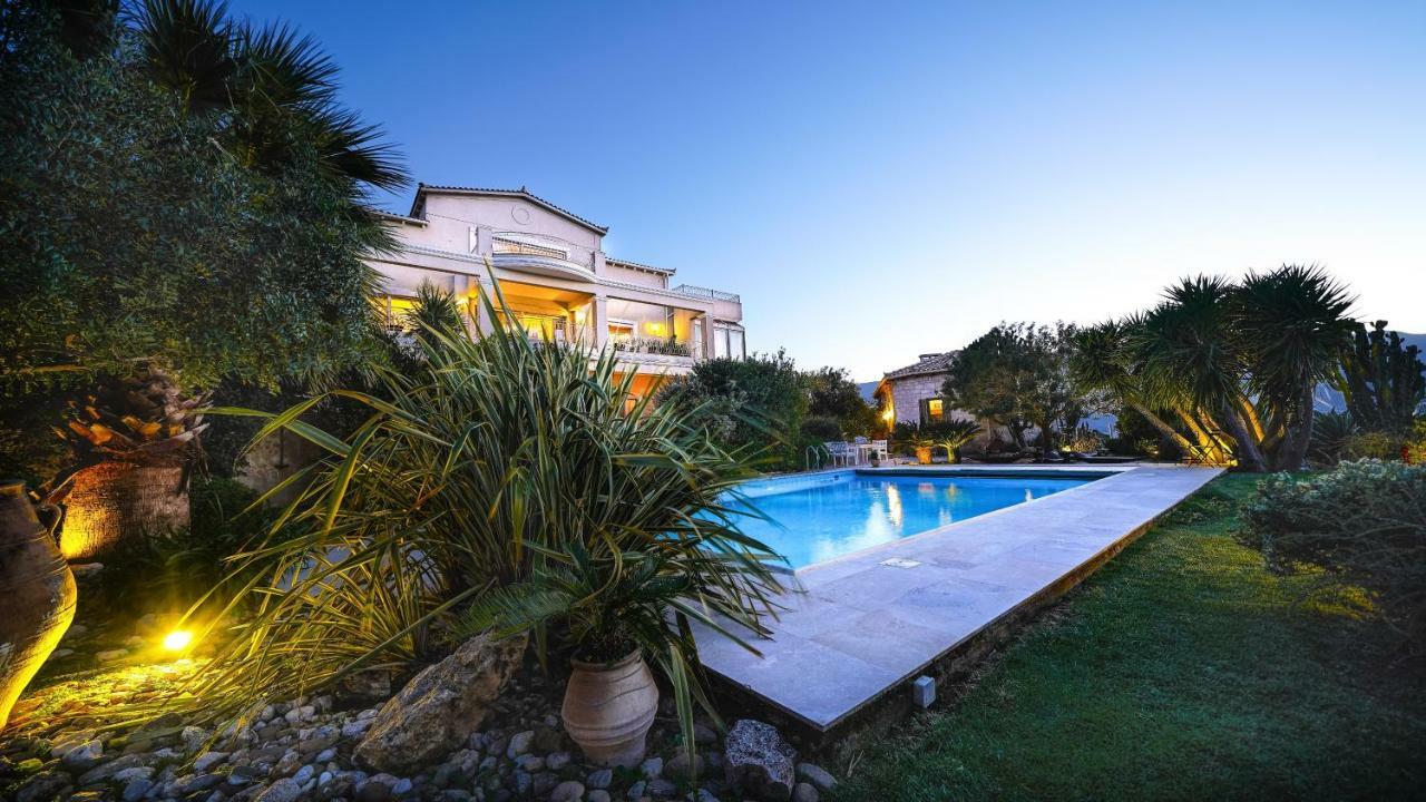 Luxury Villa Allure Dhafnes Dış mekan fotoğraf
